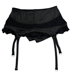 Threetimes Lace Garter Skirt in Black